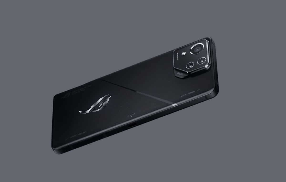 أبرز مزايا هاتف الألعاب ROG Phone 8 Pro الجديد من أسوس